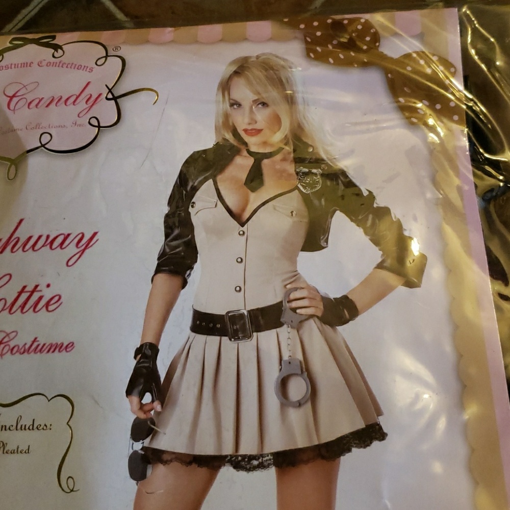 Eye candy deluxe highway hottie patrol officer cop